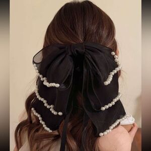 Elegant Black Hair Bow with Pearls K7